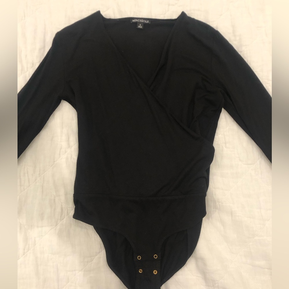 Black v neck bodysuit